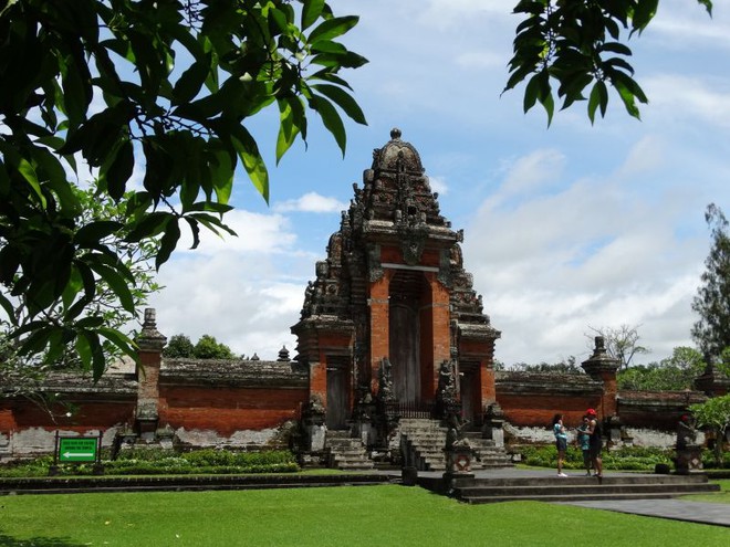 Tanah Lot e Mengwi Temple: nosso primeiro passeio de Bali