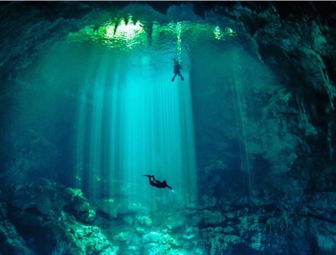 Mergulhando nos Cenotes de Tulum: explorando El Pit e o Dos Ojos