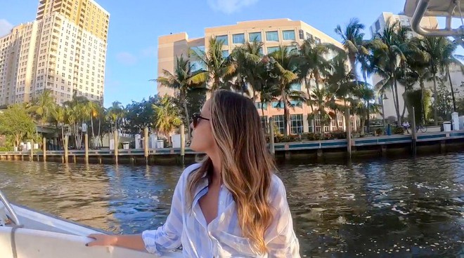 Free Riverwalk Water Trolley - Fort Lauderdale