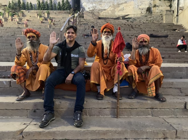 Com os Sadhus de Varanasi