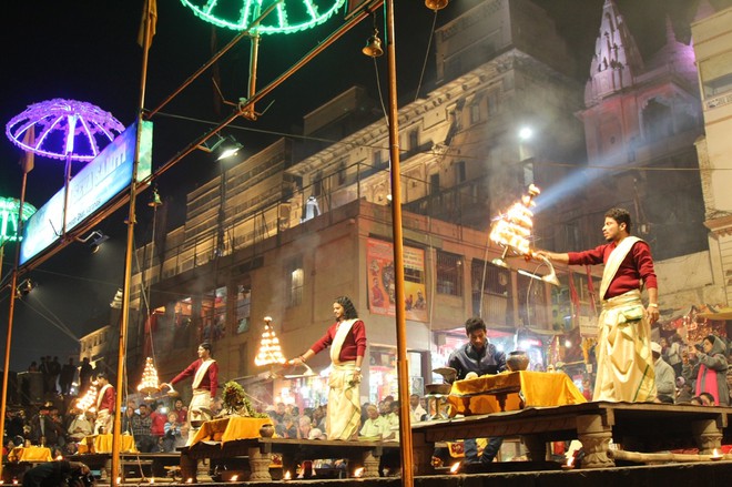 Ritual religioso de Aarti