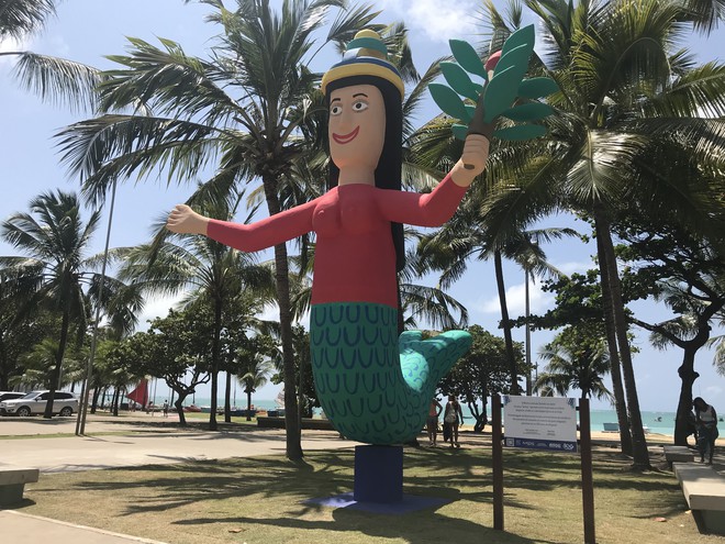 Sereia de Mestre Zezinho na Praia da Pajuçara.