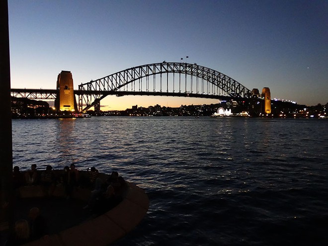 Sunset com vista para Harbour Bridge.