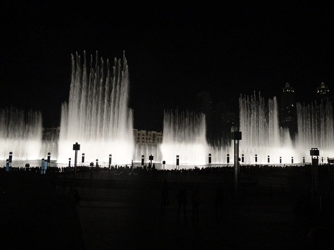 Dubai Fountain.