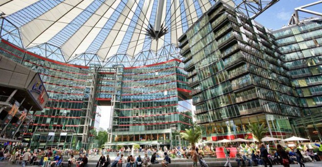 Sony Center: a parte moderna de Berlim.