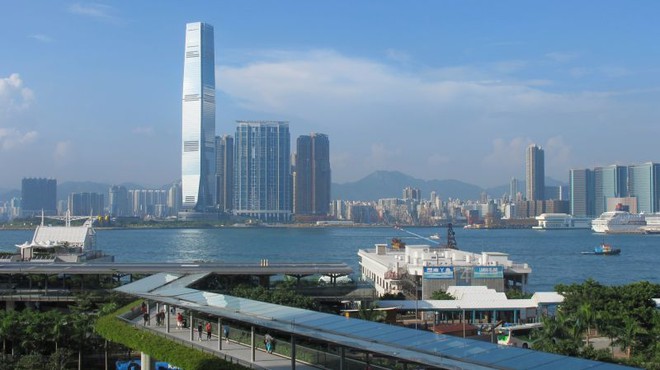 Sky 100 - um dos edifícios mais altos de Hong Kong