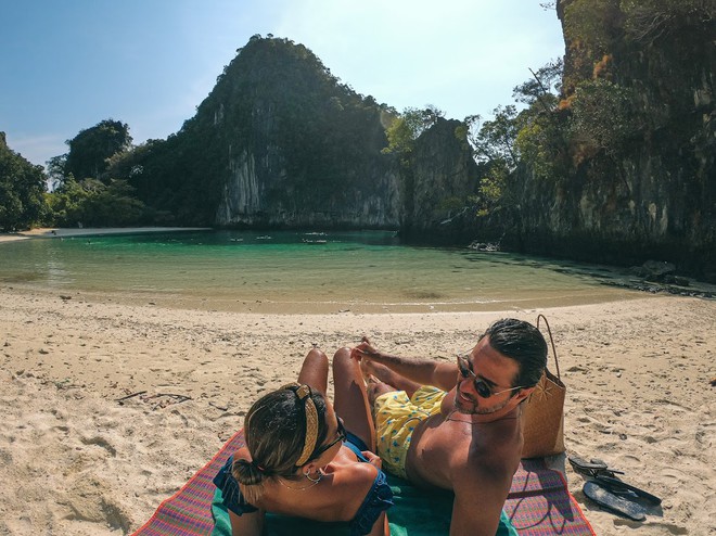 A Hong Island Beach só pra gente