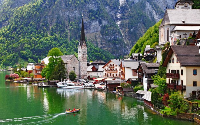 O lindo vilarejo de Hallstatt